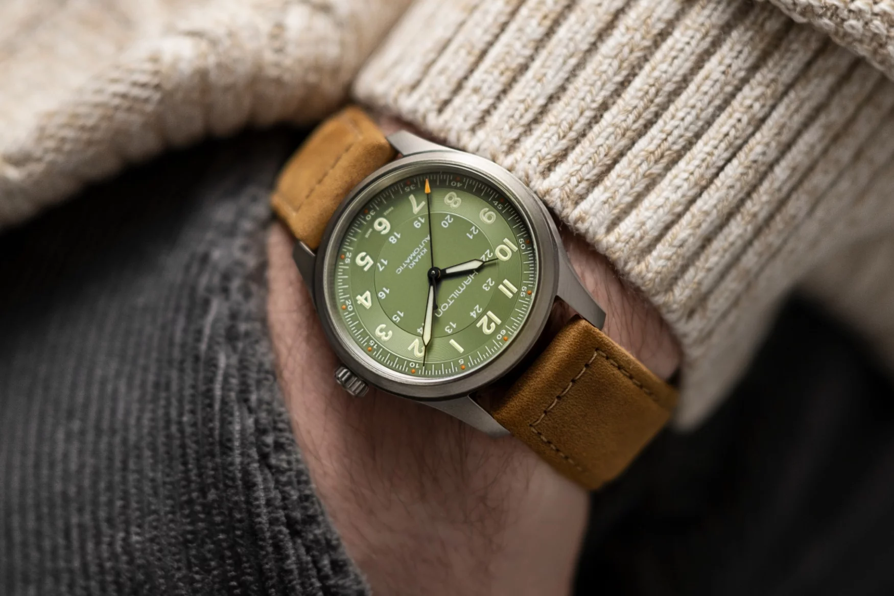 Hamilton-Khaki-Field-Titanium-green.jpg